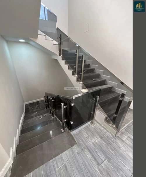 فيلا 295 متر مربع واجهة شرقية ب 12 غرف ضاحية نمار، غرب الرياض، الرياض