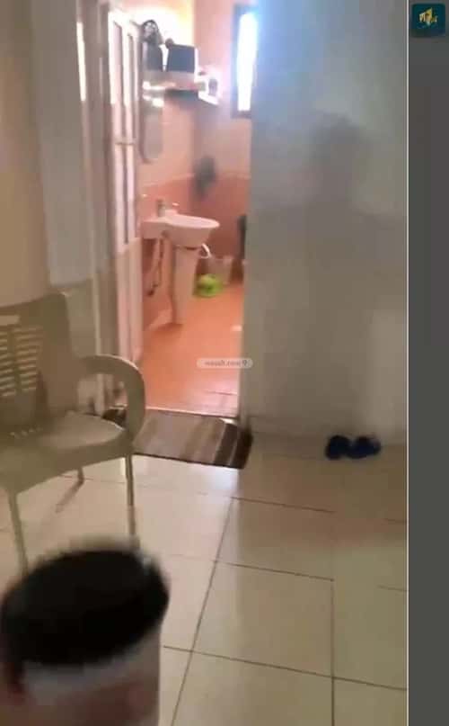 فيلا 400 متر مربع غربية على شارع 10م الزهرة، غرب الرياض، الرياض