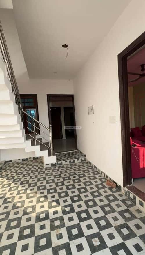 فيلا 570 متر مربع شرقية على شارع 12م النهضة، شمال جدة، جدة