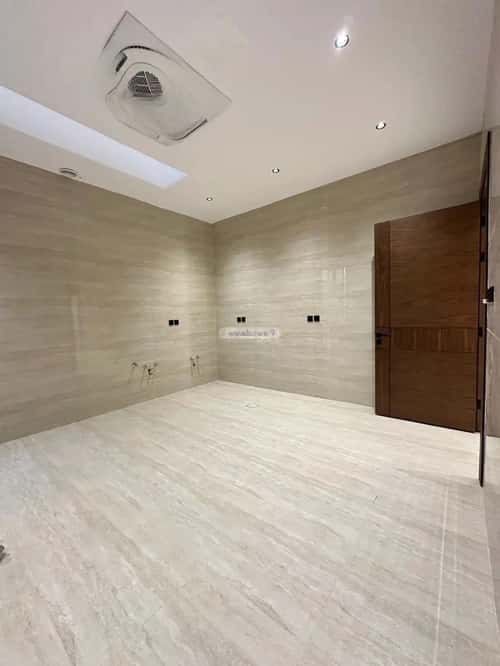 Villa 336 SQM Facing West on 25m Width Street An-Nahdah, East Riyadh, Riyadh