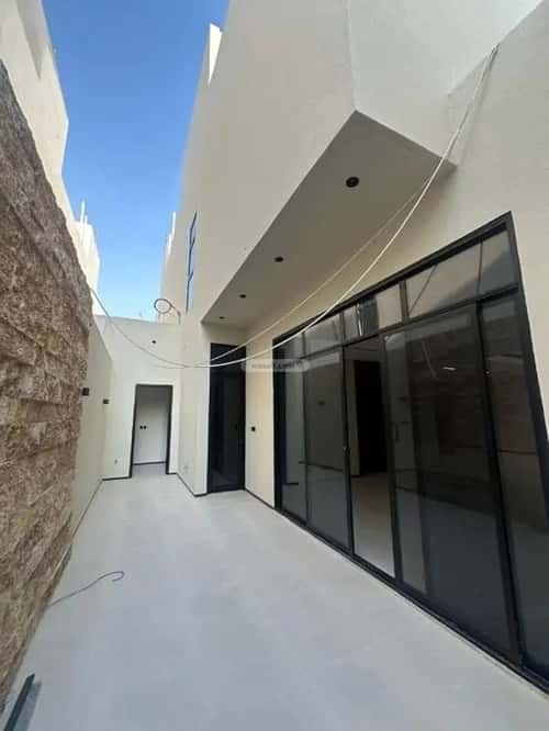 Villa 324 SQM Facing South on 15m Width Street Al-Arid, North Riyadh, Riyadh
