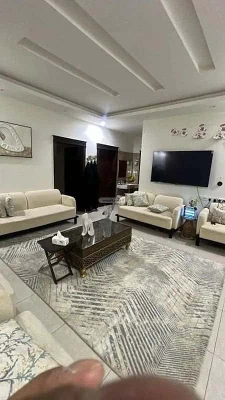9 bedroom villa in Al Aridh