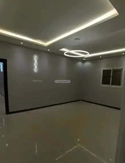 فيلا 420 متر مربع جنوبية على شارع 15م الرمال، شرق الرياض، الرياض