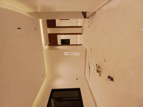 فيلا 275 متر مربع غربية على شارع 15م القادسية، شرق الرياض، الرياض