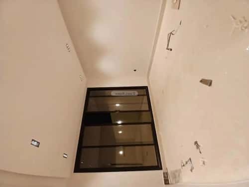 فيلا 275 متر مربع غربية على شارع 15م القادسية، شرق الرياض، الرياض