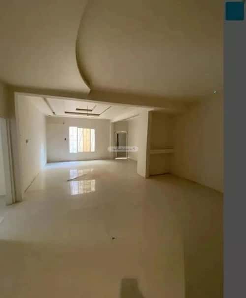 فيلا 400 متر مربع جنوبية شرقية على شارع 15م العريجاء الأوسط، غرب الرياض، الرياض