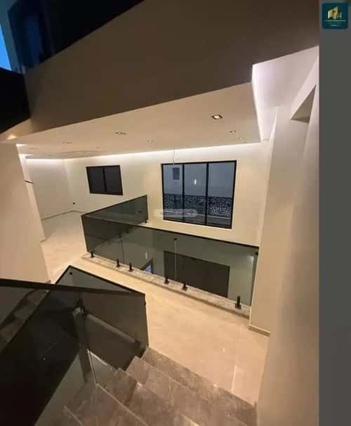 فيلا 350 متر مربع واجهة شرقية ب 10 غرف الجنادرية، شرق الرياض، الرياض