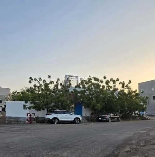 فيلا 620 متر مربع شمالية غربية على شارع 15م الياقوت، شمال جدة، جدة