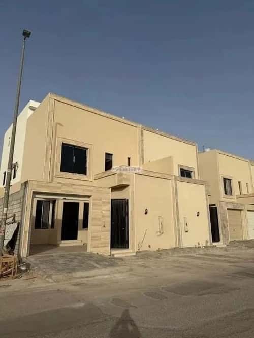 Villa 839 SQM Facing East on 15m Width Street Oqbaa, Al Jubaylah