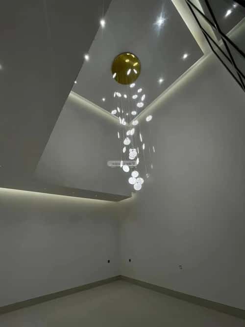 5 bedroom villa in Al Mahdiyyah