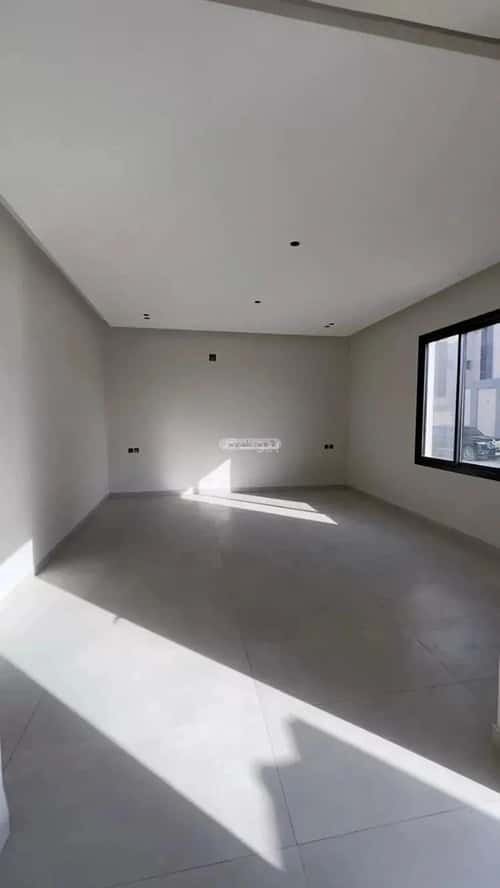 Villa 300 SQM Facing North West on 20m Width Street Al-Mahdiyah, West Riyadh, Riyadh