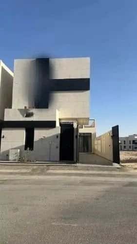 فيلا 373 متر مربع شمالية على شارع 20م المهدية، غرب الرياض، الرياض