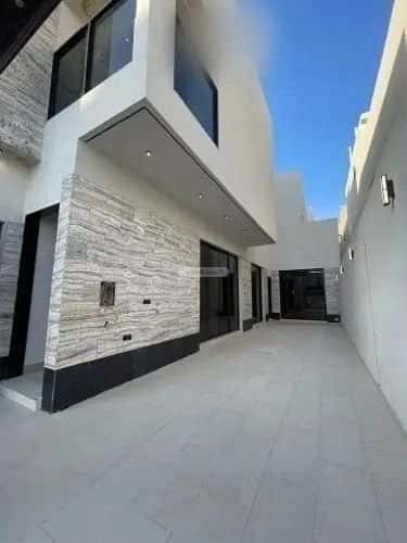 6 bedroom villa in Al Mahdiyyah