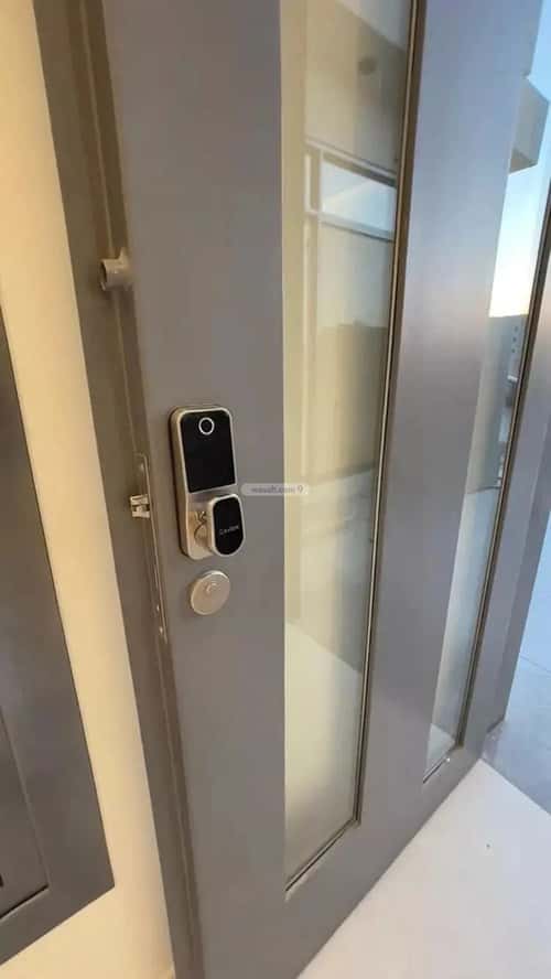 فيلا 644 متر مربع غربية على شارع 20م المهدية، غرب الرياض، الرياض