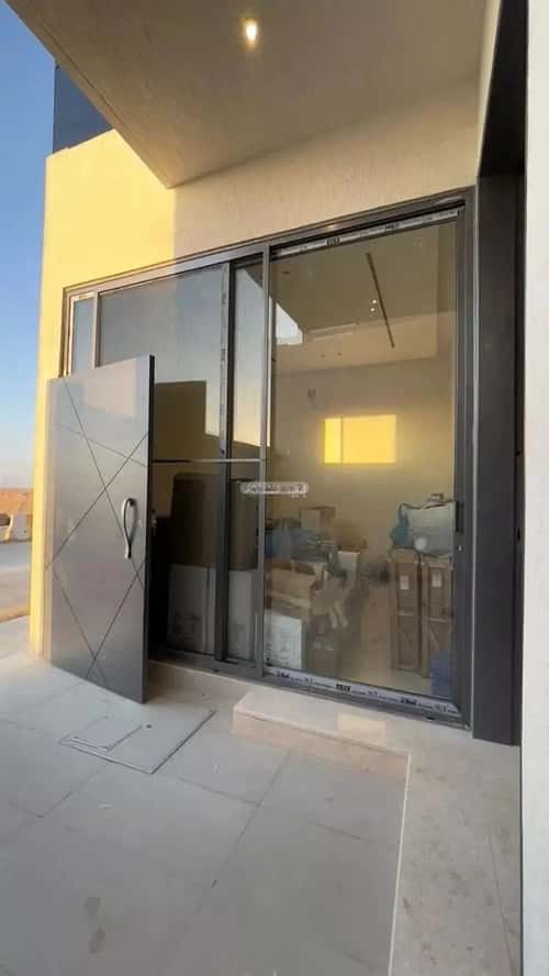Villa 550 SQM Facing North on 20m Width Street Al-Mahdiyah, West Riyadh, Riyadh