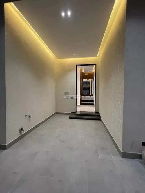 5 bedroom villa in Al Mahdiyyah