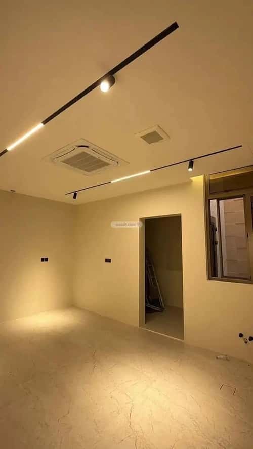 6 bedroom villa in Al Mahdiyyah