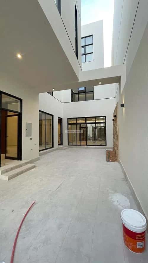 5 bedroom villa in Al Mahdiyyah