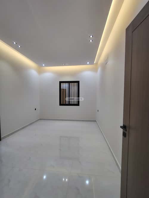 Floor 364 SQM with 7 Bedrooms Al-Wurud, Khamis Mushait