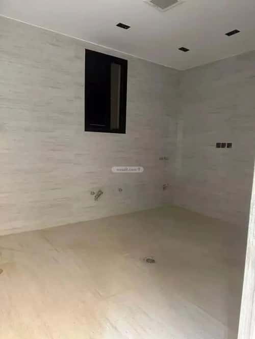 Floor 200 SQM with 4 Bedrooms Al-Janadriyah, East Riyadh, Riyadh