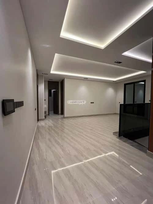 Villa 400 SQM Facing South East on 18m Width Street Ar-Rimal, East Riyadh, Riyadh
