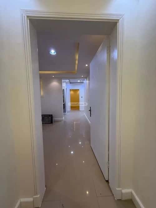 Apartment with 4 Bedrooms Qurtubah, East Riyadh, Riyadh
