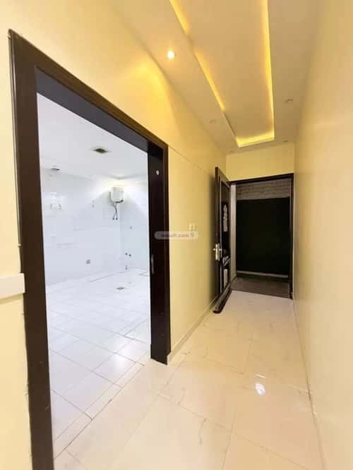 Floor 420 SQM with 4 Bedrooms Al-Muanisiyah, East Riyadh, Riyadh