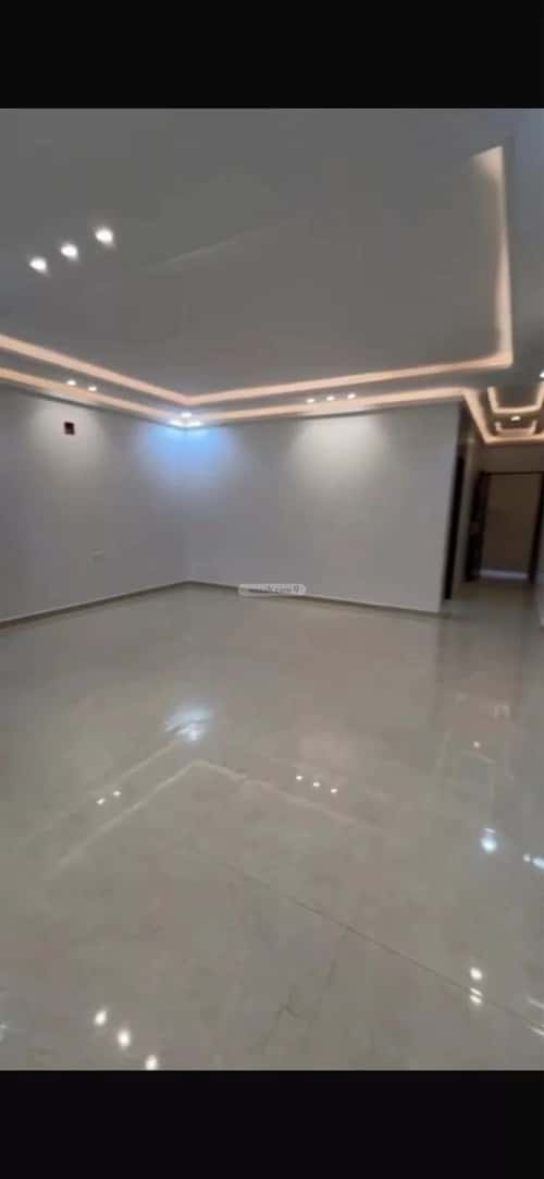 Villa 324 SQM Facing North with 6 Bedrooms Al-Muanisiyah, East Riyadh, Riyadh