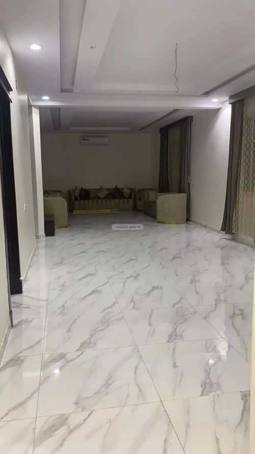 فيلا 375 متر مربع شمالية على شارع 18م المعيزيلة، شرق الرياض، الرياض