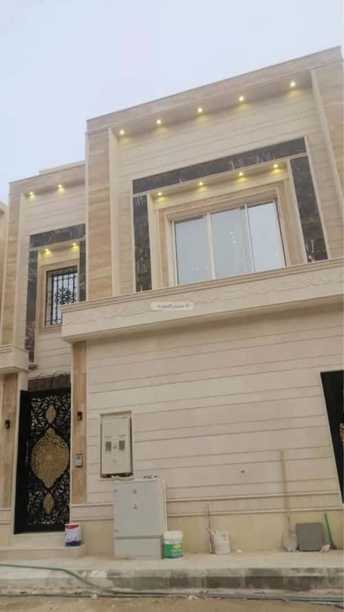 Villa 288 SQM Facing North on 15m Width Street Al-Muanisiyah, East Riyadh, Riyadh