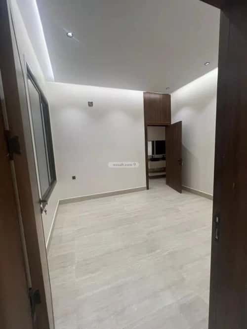 فيلا 255 متر مربع جنوبية على شارع 15م بدر، جنوب الرياض، الرياض