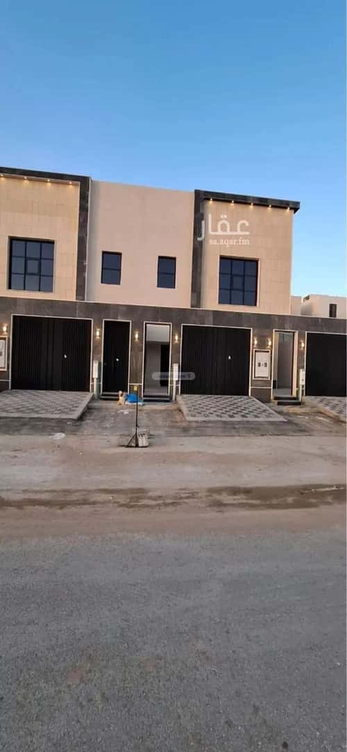 Floor 157 SQM with 5 Bedrooms Al-Janadriyah, East Riyadh, Riyadh