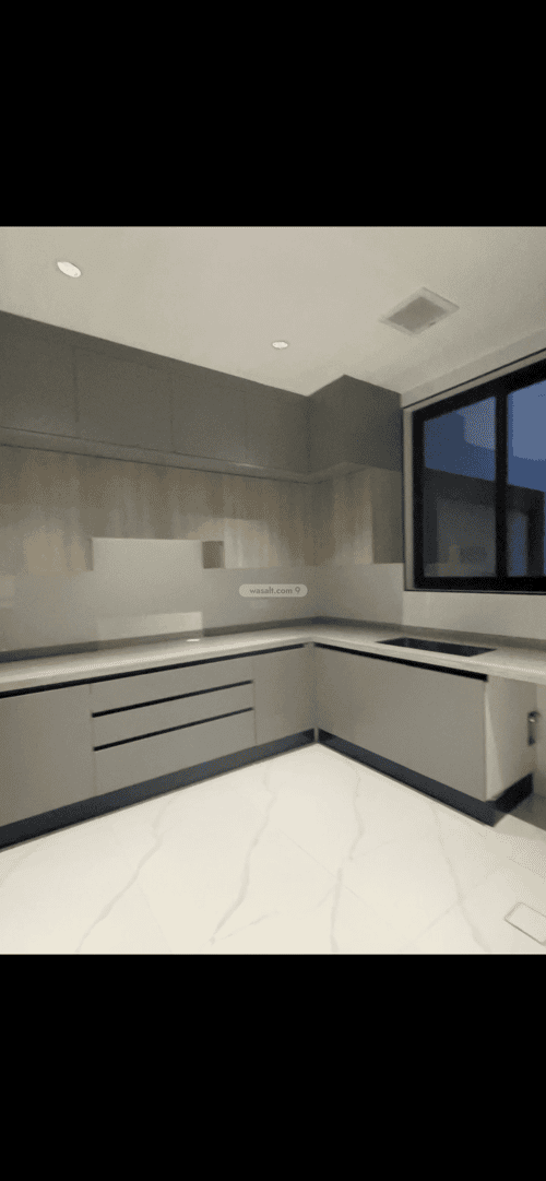 فيلا 360 متر مربع شرقية على شارع 25م المنتزة، الدمام