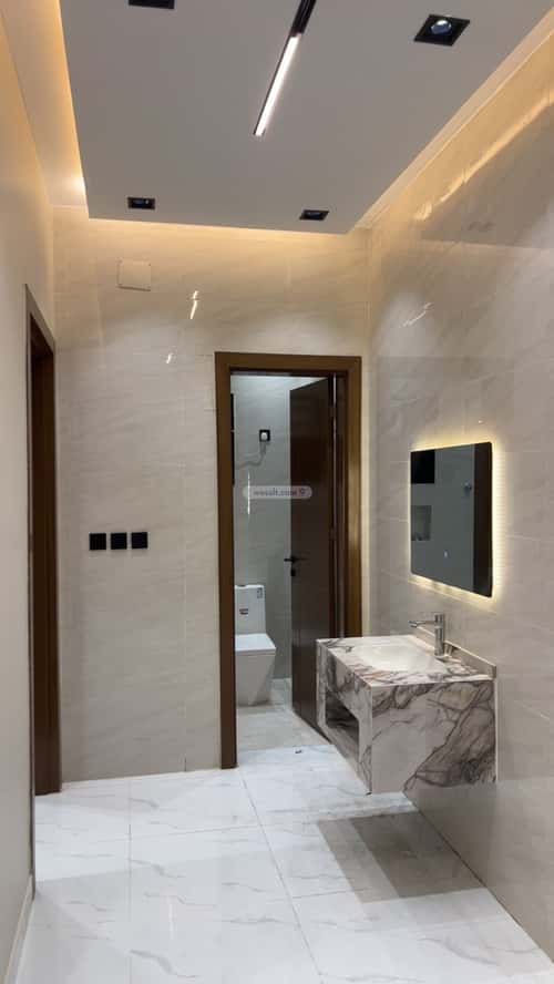 Villa 349 SQM Facing North on 15m Width Street The Peace, Samith