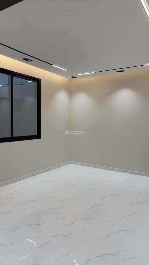 Villa 349 SQM Facing North on 15m Width Street The Peace, Samith