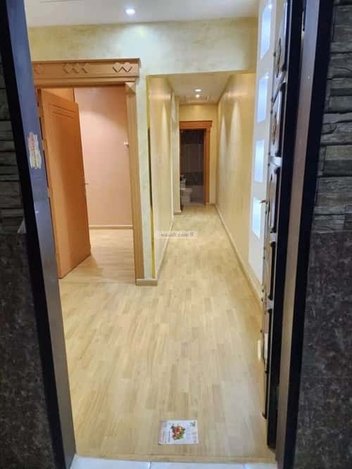 شقة ب 5 غرف إشبيلية، شرق الرياض، الرياض