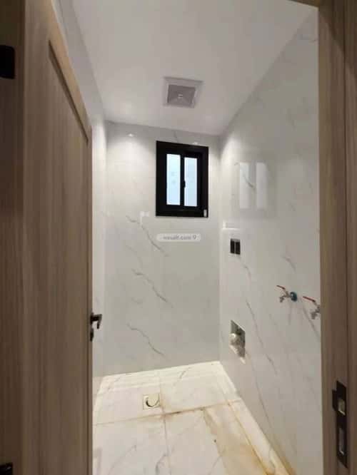 شقة ب 6 غرف الروابي، أبها