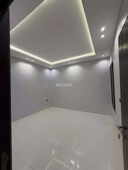 Villa 250 SQM Facing South on 20m Width Street Al-Yarmouk, Khamis Mushait