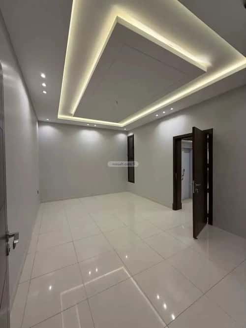 فيلا 250 متر مربع جنوبية على شارع 20م اليرموك، خميس مشيط