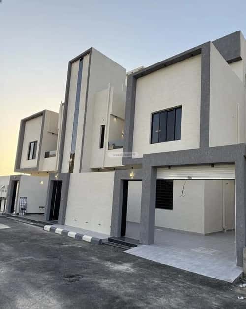 Apartment with 6 Bedrooms Al Zahoor, Abha