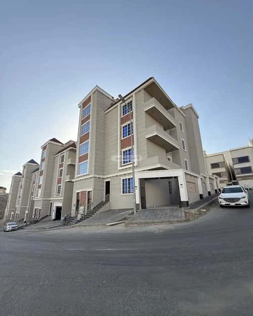 Apartment with 8 Bedrooms Al Rawabi, Abha