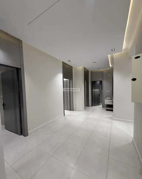 شقة ب 8 غرف الروابي، أبها