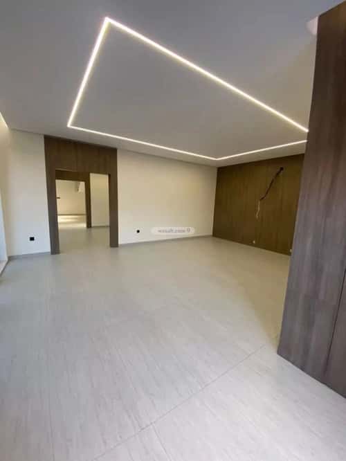 فيلا 457 متر مربع جنوبية على شارع 20م التحلية، الخبر