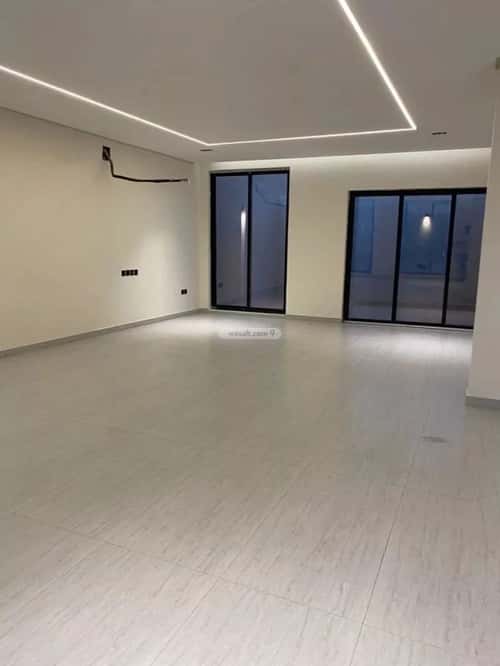 Villa 457 SQM Facing South on 20m Width Street Al Tahlyah, Khobar