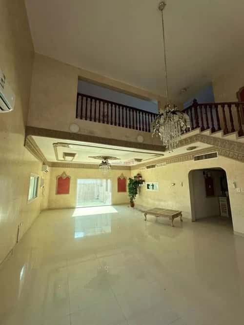 فيلا 1100 متر مربع شمالية شرقية على شارع 15م الحزام الذهبي، الخبر