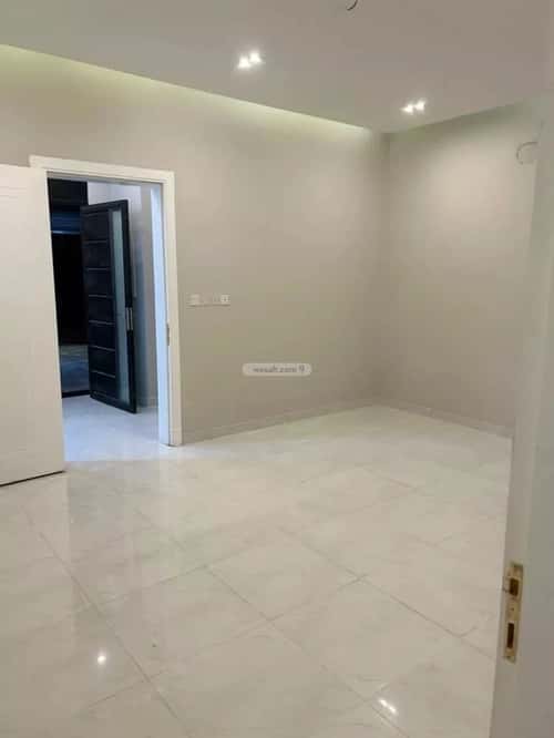 Villa 321 SQM Facing West with 6 Bedrooms Al Amwaj, Khobar