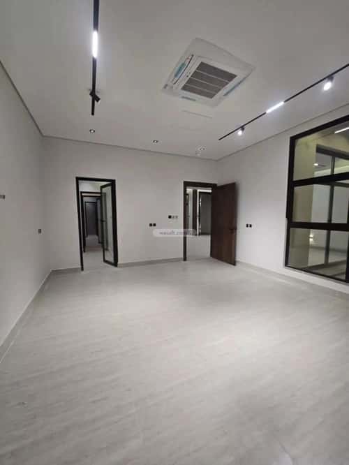 فيلا 250 متر مربع جنوبية على شارع 20م النرجس، شمال الرياض، الرياض