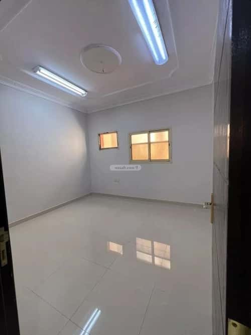 Floor 312 SQM with 5 Bedrooms Al-Muanisiyah, East Riyadh, Riyadh