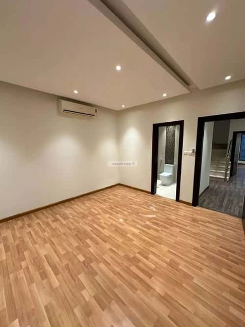 Villa 310 SQM Facing East on 18m Width Street Ar-Rabi, North Riyadh, Riyadh