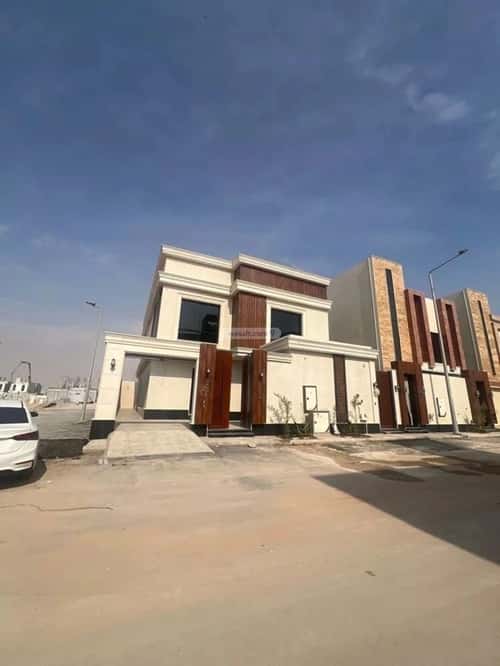 4 bedroom villa in Al Rimal